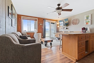 216 Mountain Lodge, Snowshoe, WV 26209