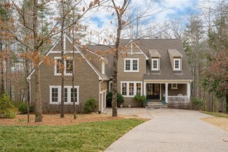 9 Pine Knot Loop, Fairview, NC 28730