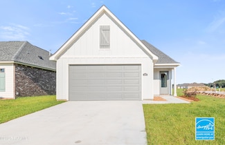 310 Gun Runner Dr, Lafayette, LA 70507