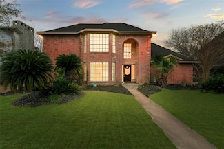 407 W Chelsea Place, El Lago, TX 77586
