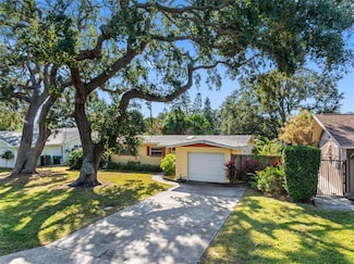 3072 Rosemary Dr, Largo, FL 33770