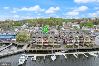 254 Gaslight Landing Ct, Occoquan, VA 22125