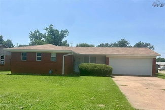 4637 N Shore Dr, Wichita Falls, TX 76310