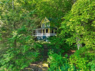 6481 Glen Cove Rd, Moravia, NY 13118