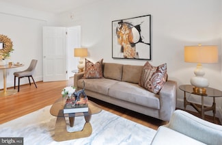 1915 16th St NW Unit 203, Washington, DC 20009