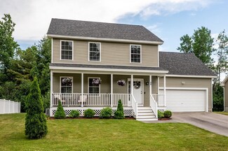 46 Millers Farm Dr, Rochester, NH 03868