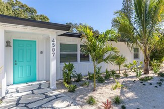 4507 99th St W, Bradenton, FL 34210