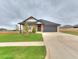 12024 NW 121st Cir, Yukon, OK 73099