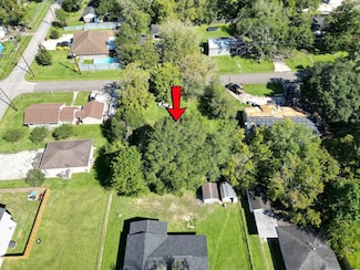 155 W Herring St, Sour Lake, TX 77659