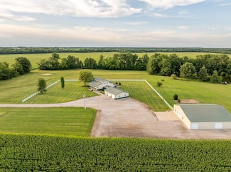 520 NE 15504 County Rd, Archie, MO 64725