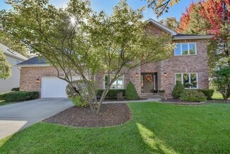 782 Inverness Dr, Aurora, IL 60504