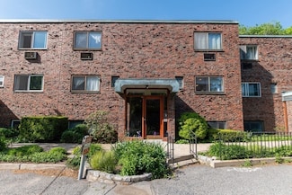 57 Saint Paul St Unit 19, Brookline, MA 02446