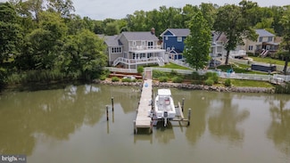 3930 Cove Rd, Edgewater, MD 21037