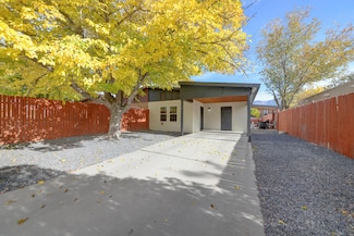 1112 Calle Madera, Bernalillo, NM 87004