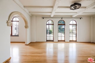 1302 N Sweetzer Ave Unit 101, West Hollywood, CA 90046