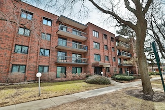 9201 Drake Ave Unit 101S, Evanston, IL 60203