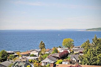 2326 NW 96th St, Seattle, WA 98117