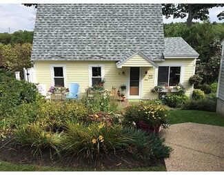 13 Stodge Dr, Ashburnham, MA 01430