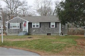 16 Delano Cir, Marshfield, MA 02050