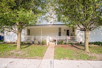 307 E 5th St, Sheridan, IN 46069