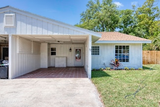 22 Sugarberry Cir, Ormond Beach, FL 32174
