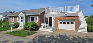 24 W Shore Dr, Old Saybrook, CT 06475