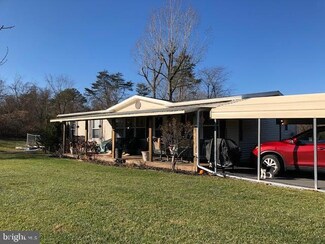 30 Mount View Ln, Lewistown, PA 17044