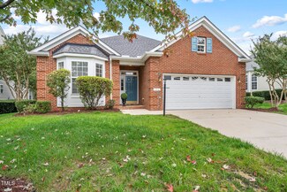121 Franklin Hills Point, Cary, NC 27519