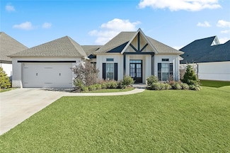 8084 Bedico Trail Ln, Madisonville, LA 70447
