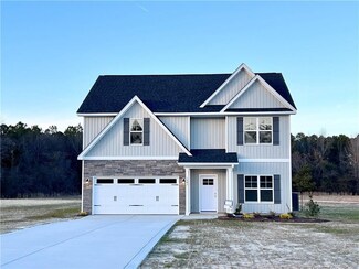 1541 Seahawk Ct, Linden, NC 28356