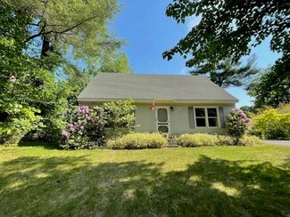 2 Pinewood Cir, Turners Falls, MA 01376