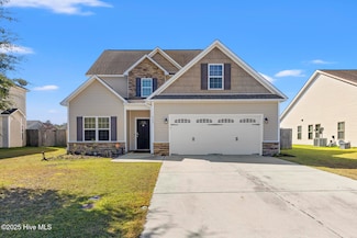 943 Dynamo Ln, Jacksonville, NC 28546