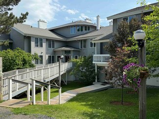 34 Paradise Way Unit 8, Warren, VT 05674
