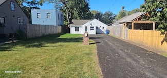 616 Morton Ave, Aurora, IL 60506