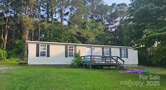 618 Dashland Dr, Fayetteville, NC 28303