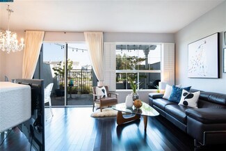 525 Shoal Cir Unit 14, Redwood City, CA 94065