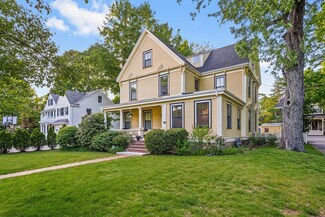 67 Church St, Winchester, MA 01890