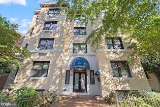 637 3rd St NE Unit 405, Washington, DC 20002
