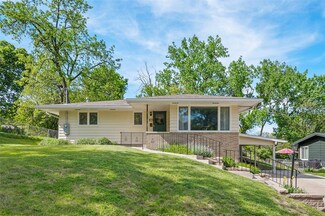 2515 Glennor Rd, Des Moines, IA 50310