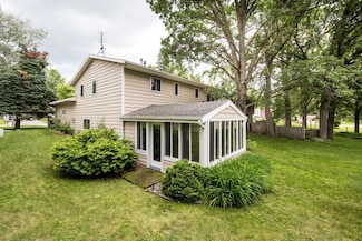 409 N Park St, Alexandria, MN 56308