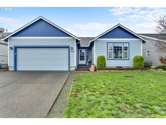 12004 Chantal St NE, Donald, OR 97020