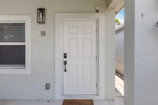 18 S D St, Lake Worth, FL 33460