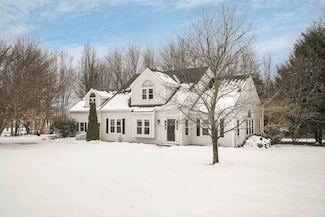 39 Foxcross Cir, Concord, NH 03301