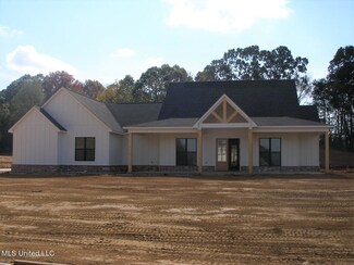 184 Mckinsey Ln, Red Banks, MS 38661