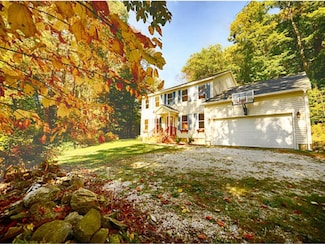 50 Avalanche Rd, Hinesburg, VT 05461