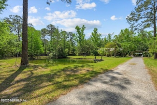 792 Ridgeline Rd, Satsuma, FL 32189