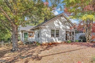 442 Saint Andrews St, Spartanburg, SC 29306