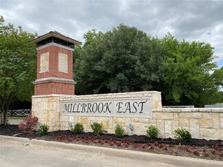 615 Lentisco Dr, Lancaster, TX 75146
