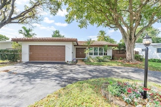 5300 Adams St, Hollywood, FL 33021