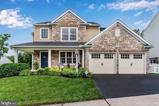 618 Hamaker Rd, Manheim, PA 17545
